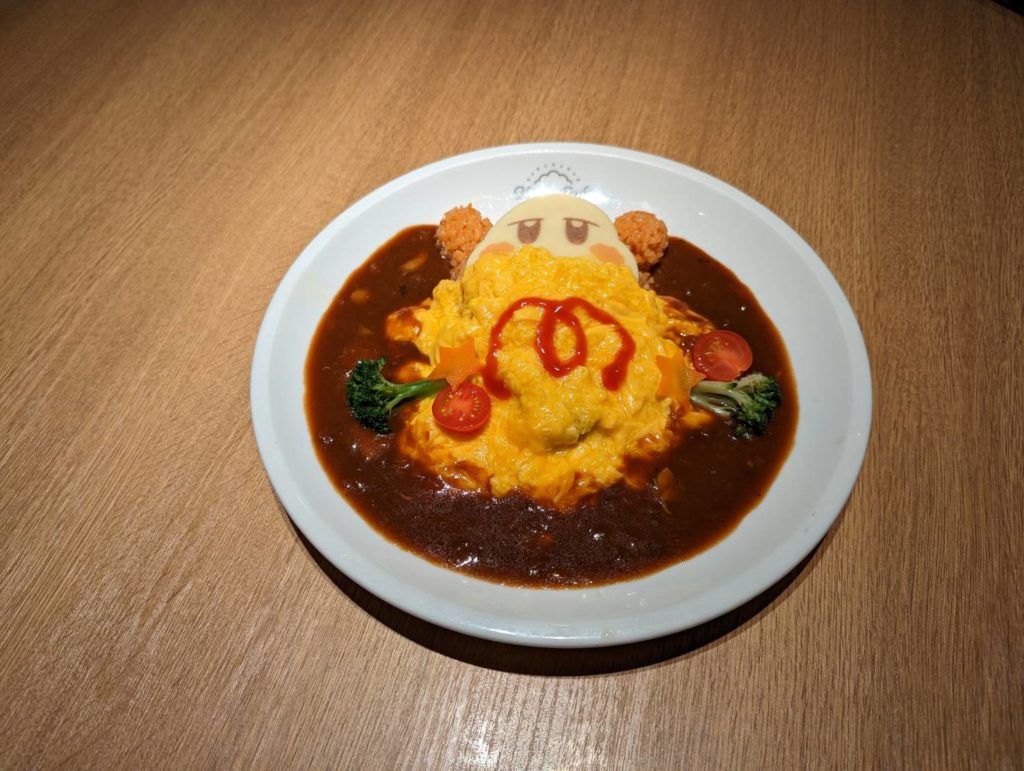 ワドルディが眠っている姿をモチーフにした可愛らしいおひるねオムライス