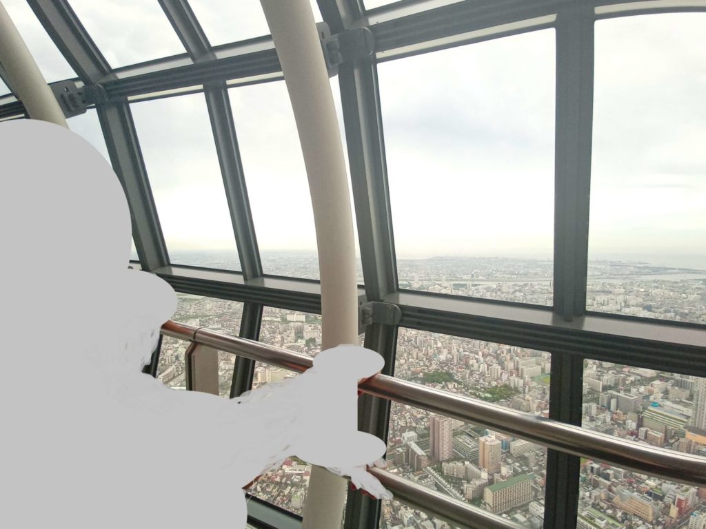東京スカイツリーの展望回廊から、東京の街を見下ろした風景。